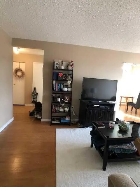 663 12 Street NW, #315