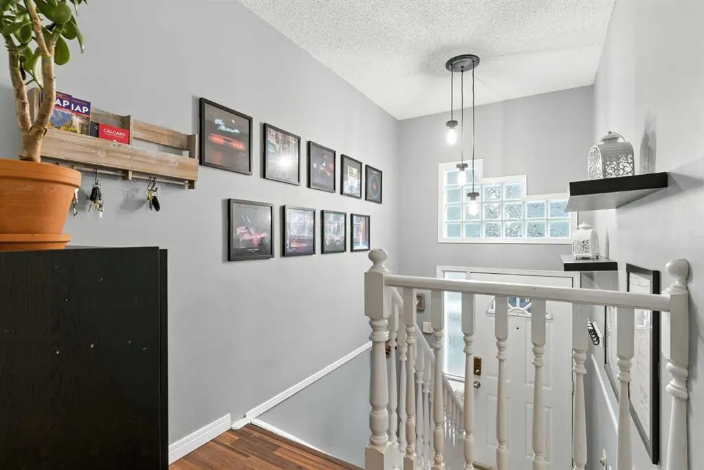 2207 28 Street SW, #2