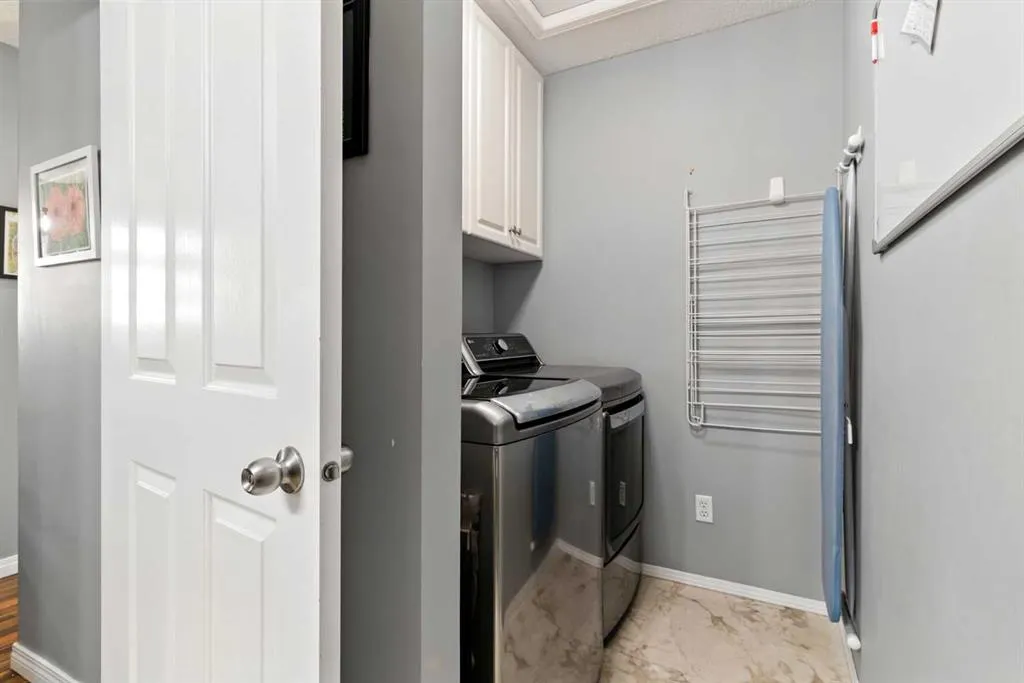 2207 28 Street SW, #2