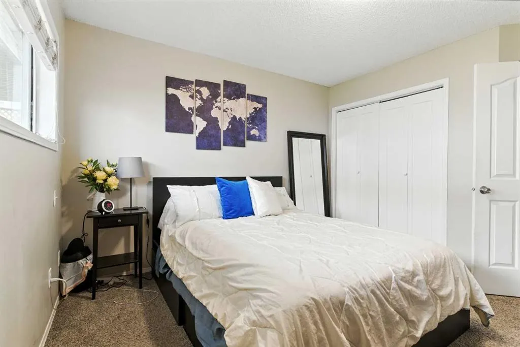 2207 28 Street SW, #2