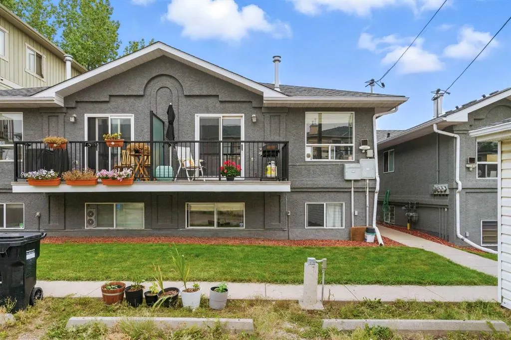 2207 28 Street SW, #2