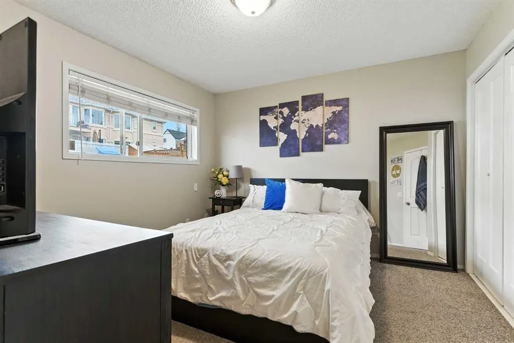 2207 28 Street SW, #2