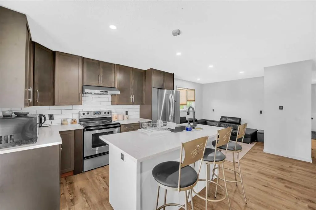 48 Street Street NE, #2207