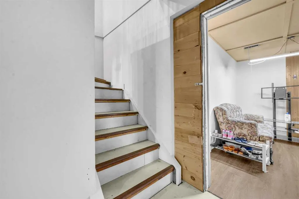 48 Street Street NE, #2207