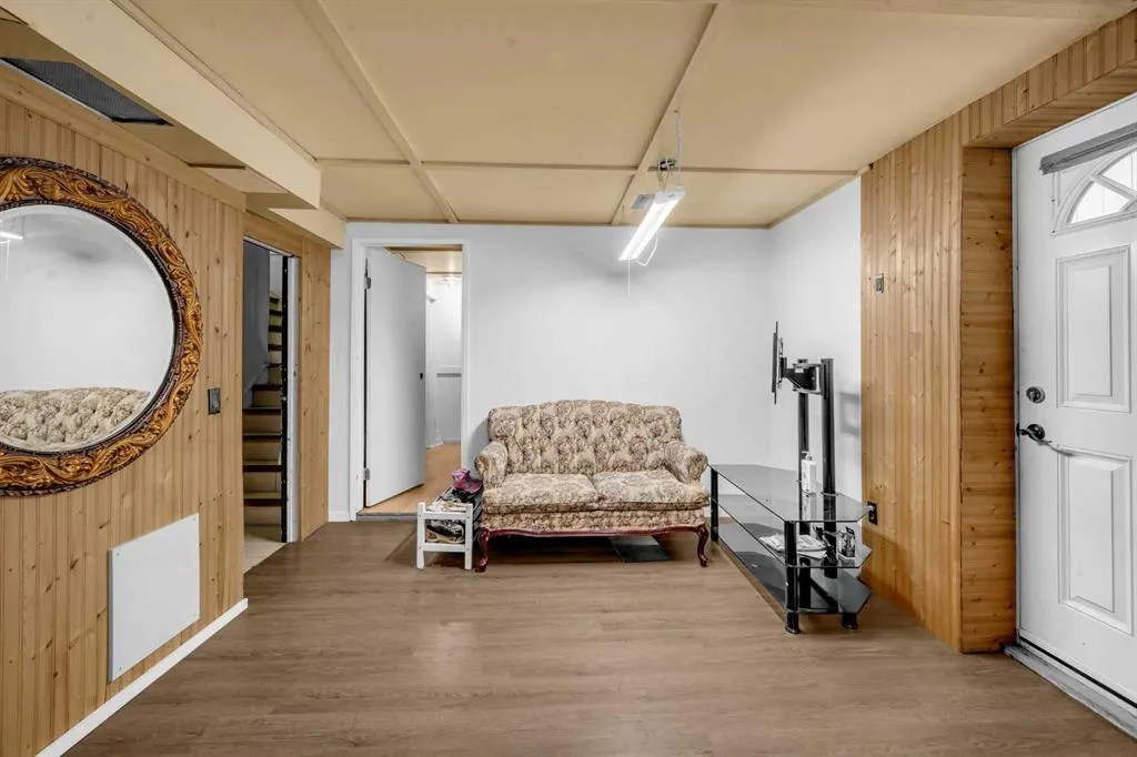 48 Street Street NE, #2207
