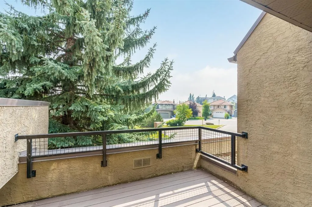 207 Village Terrace SW, #3