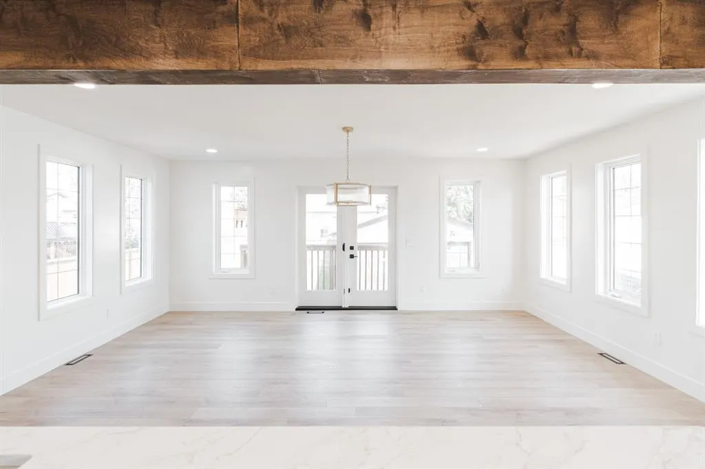 280 Beaton Place