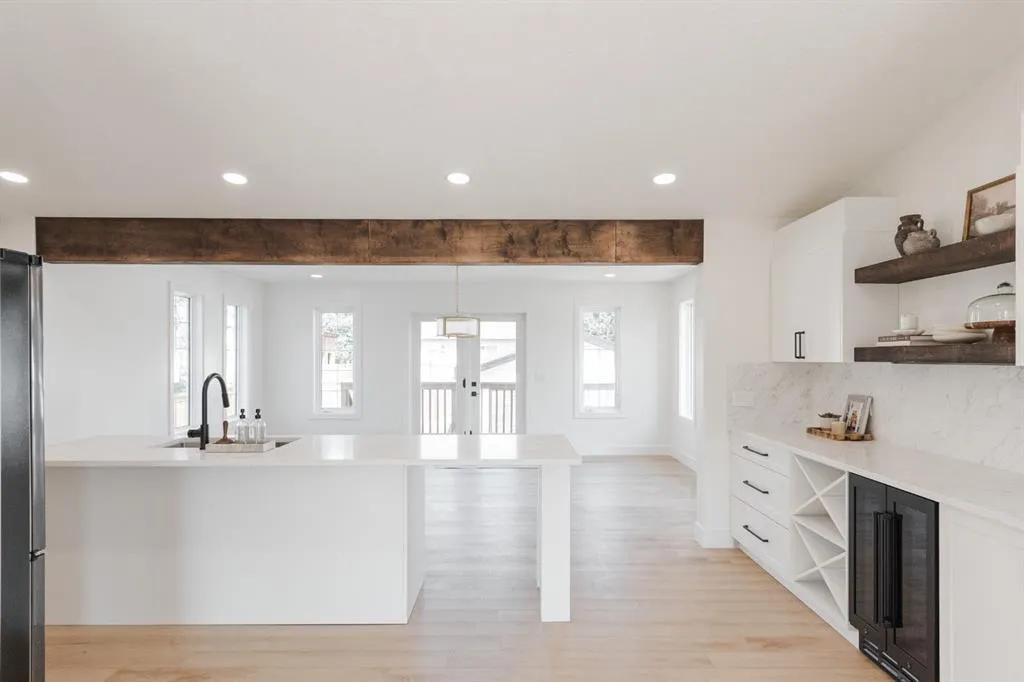 280 Beaton Place