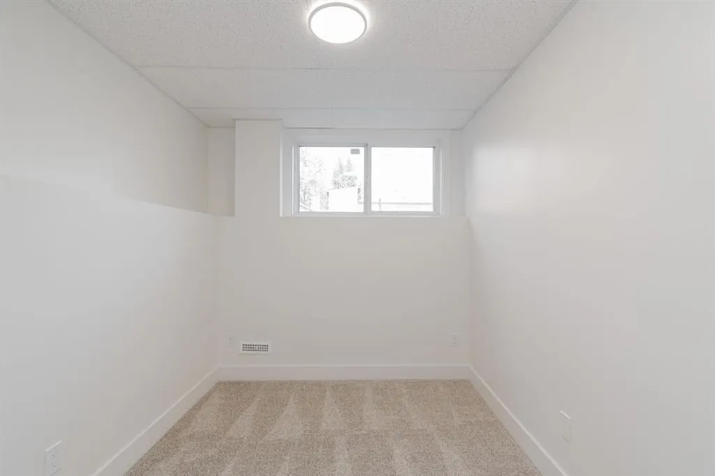 280 Beaton Place