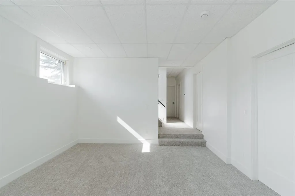 280 Beaton Place