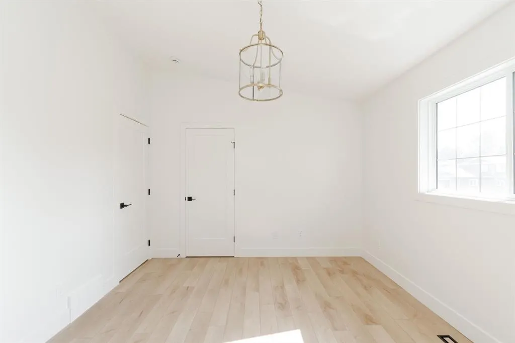 280 Beaton Place