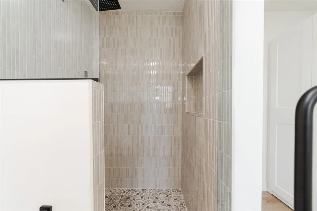 280 Beaton Place