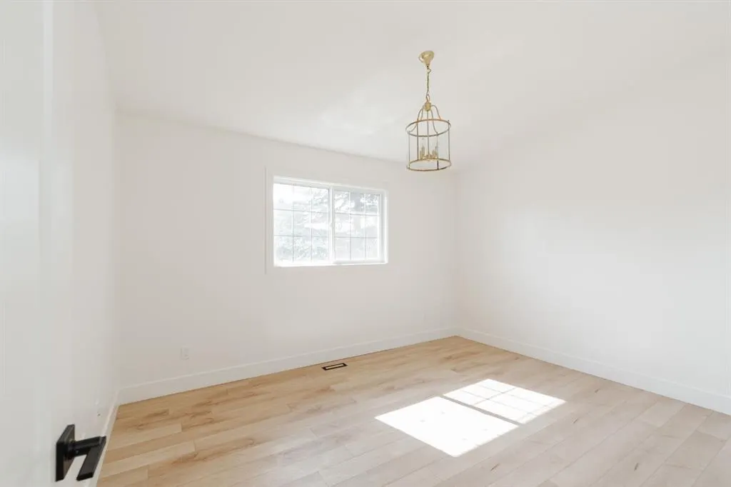 280 Beaton Place