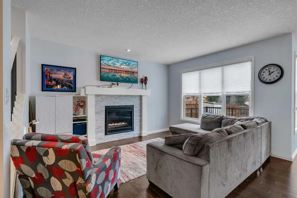 223 Auburn Meadows Crescent SE