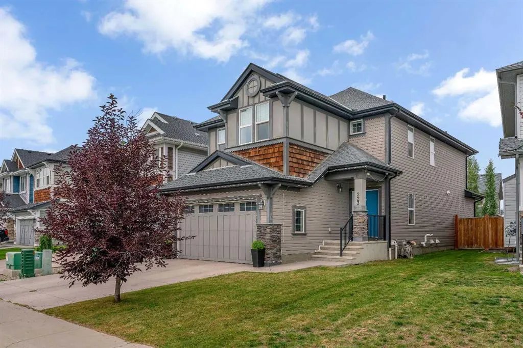 223 Auburn Meadows Crescent SE