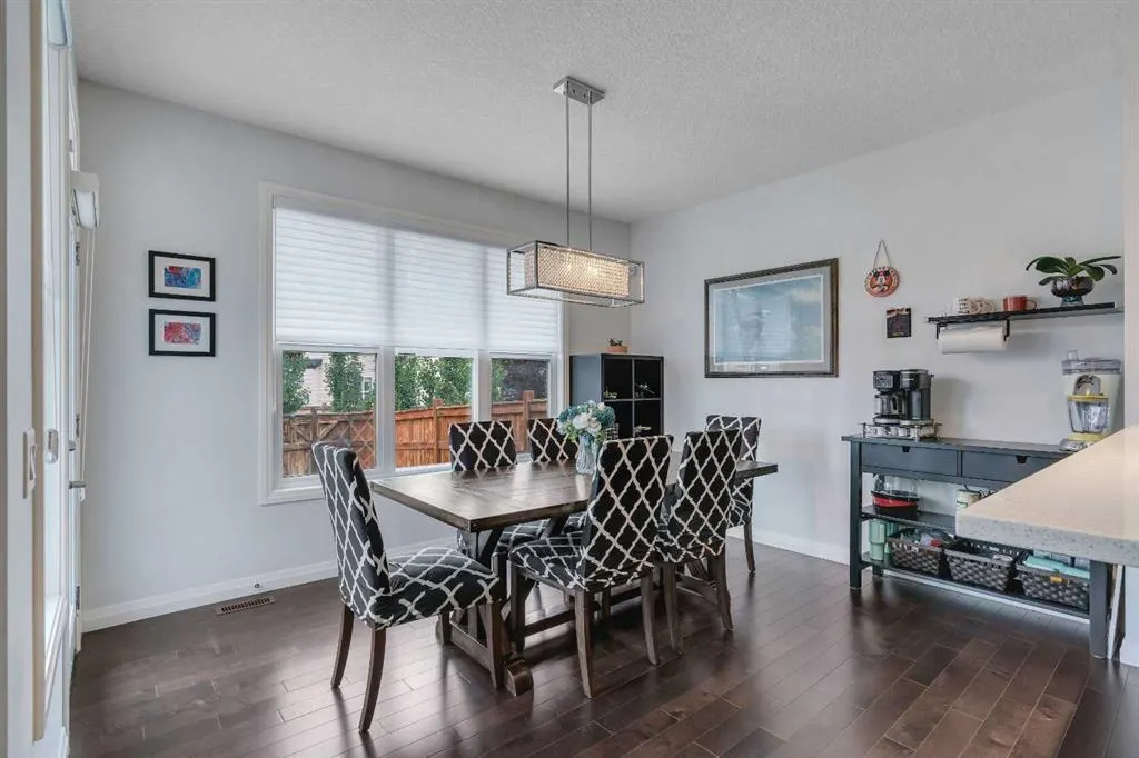 223 Auburn Meadows Crescent SE
