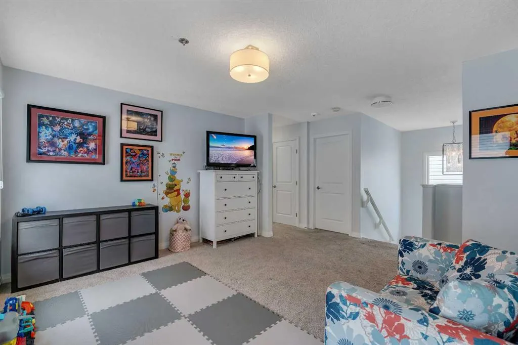 223 Auburn Meadows Crescent SE