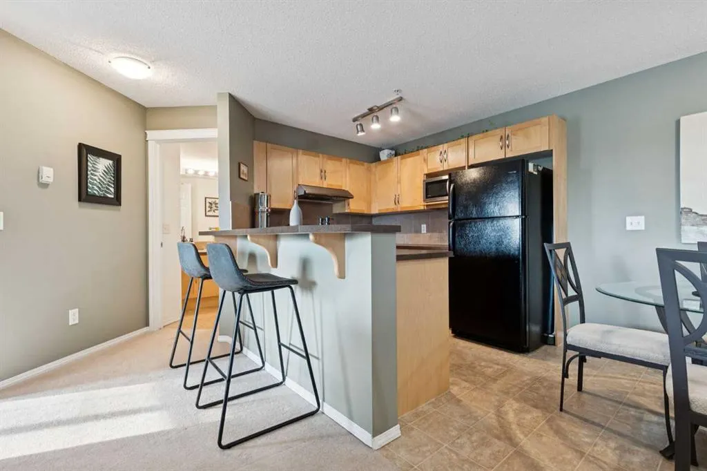 5 Country Village Park NE, #1304