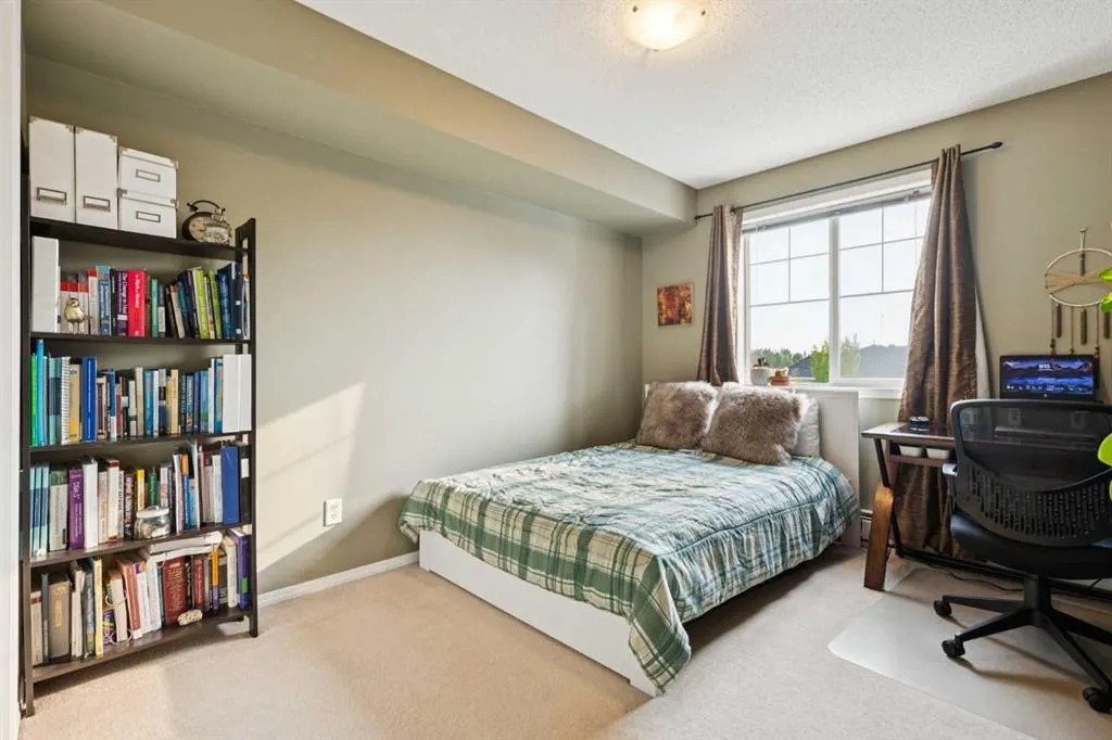 5 Country Village Park NE, #1304