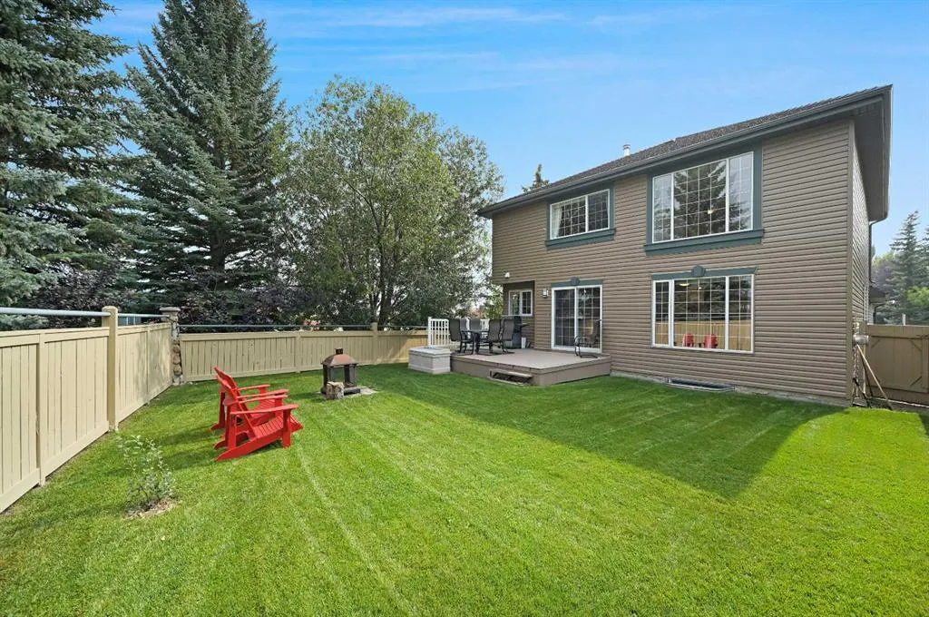 6 Chapala Crescent SE