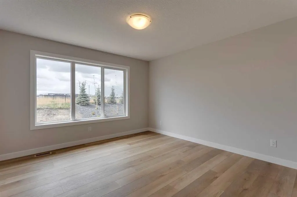 32 Willow Park Point