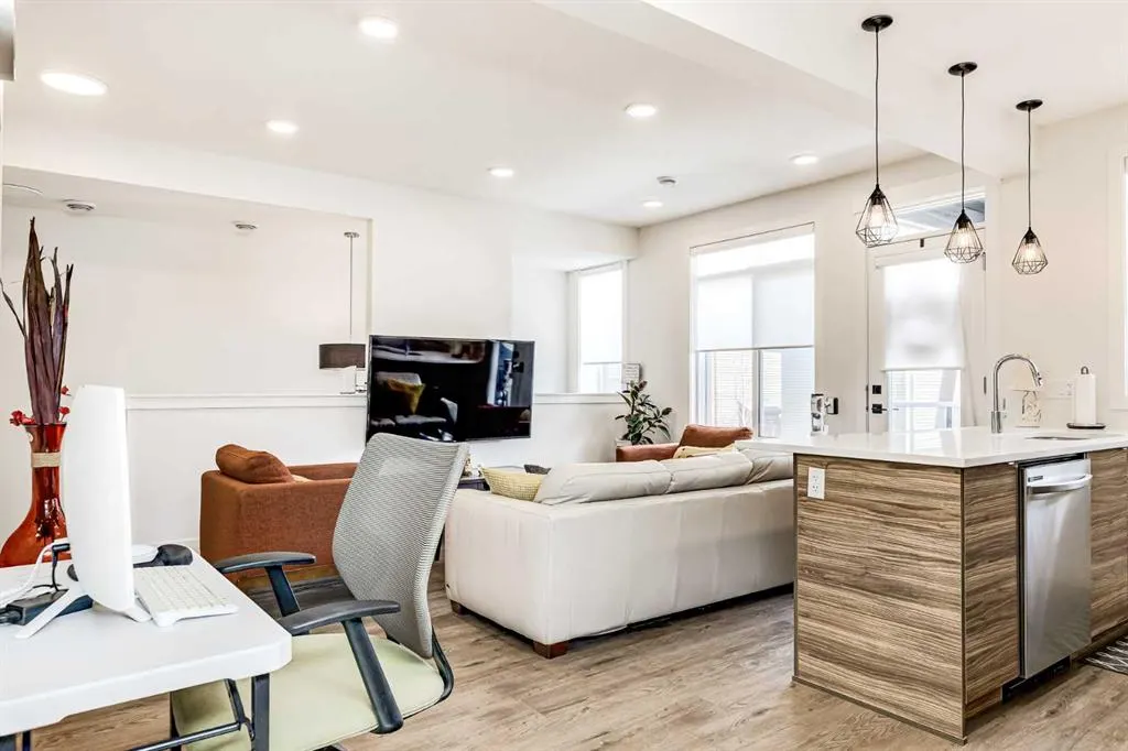 10060 46 Street NE, #511