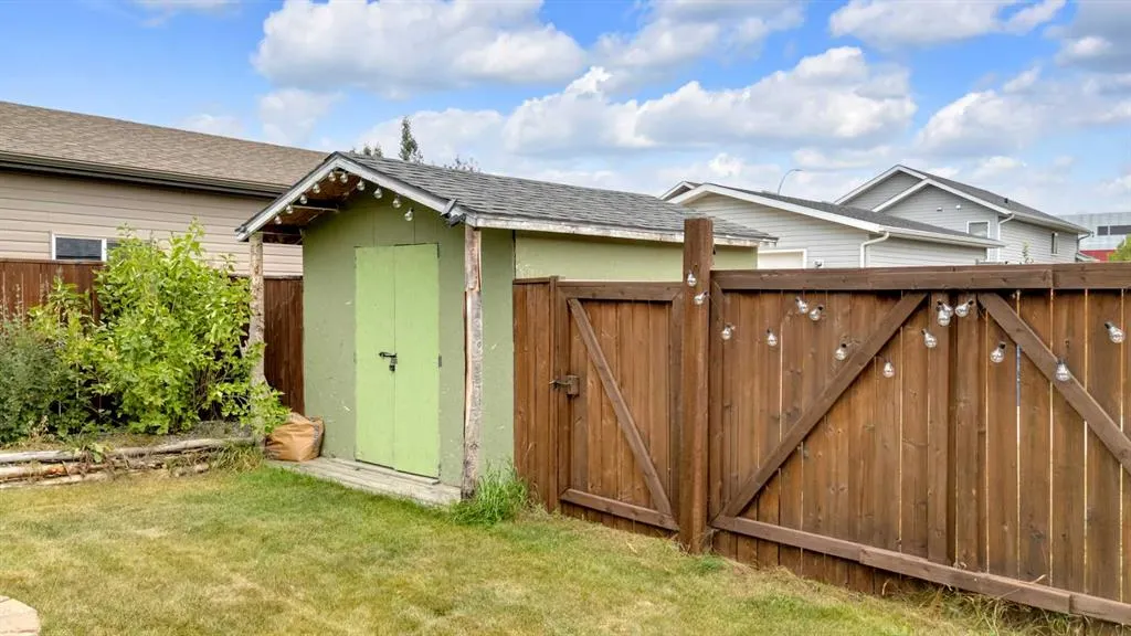 17 Cedar Crescent