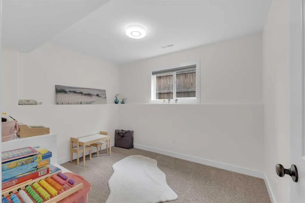 17 Cedar Crescent