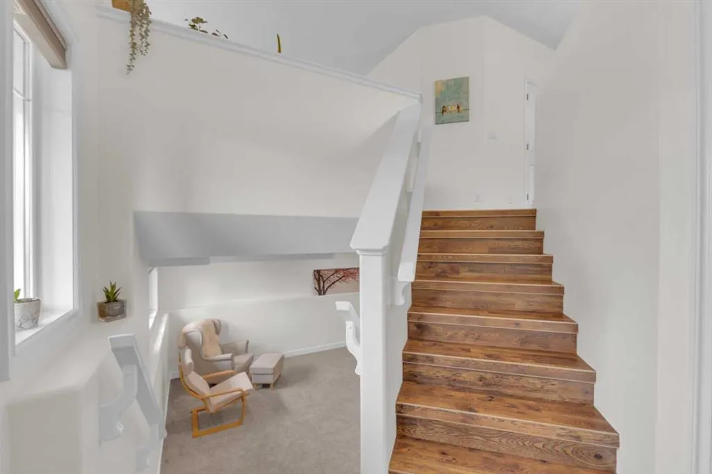 17 Cedar Crescent