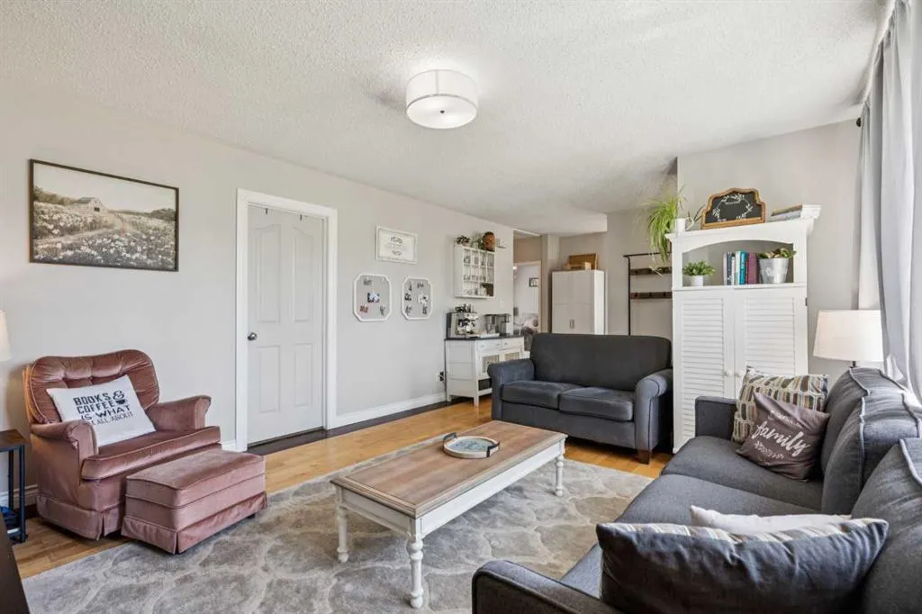 5606 50 Street