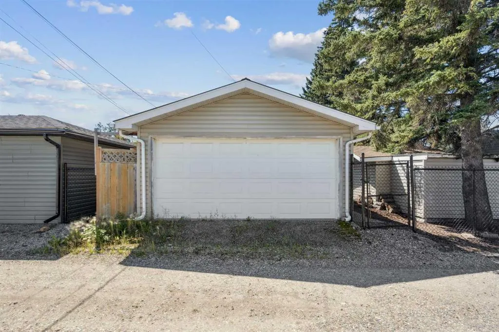 5606 50 Street