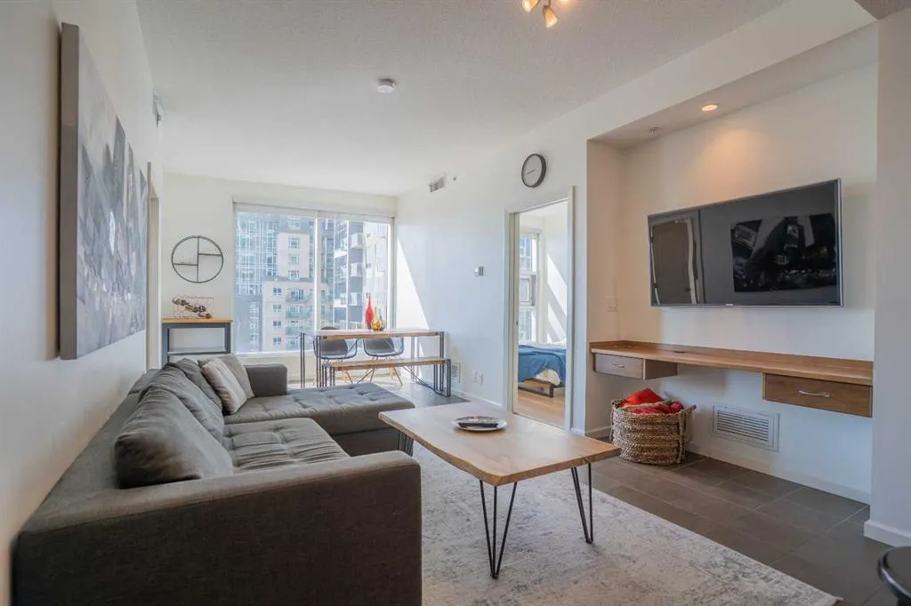 211 13 Avenue SE, #1408