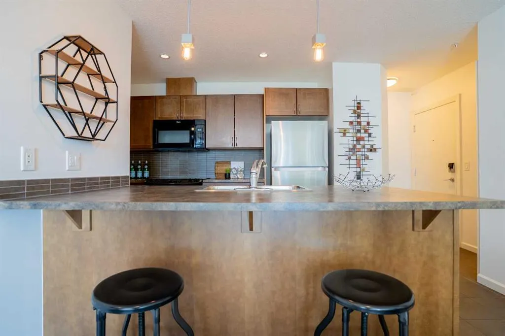 211 13 Avenue SE, #1408