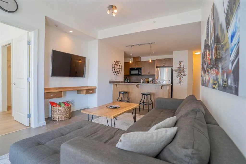 211 13 Avenue SE, #1408