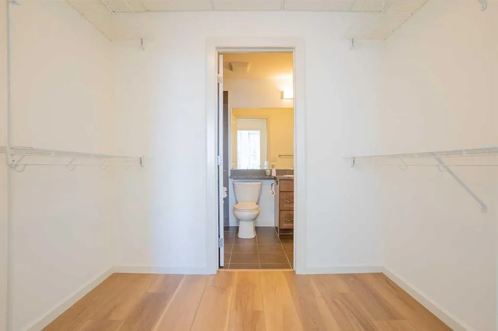 211 13 Avenue SE, #1408