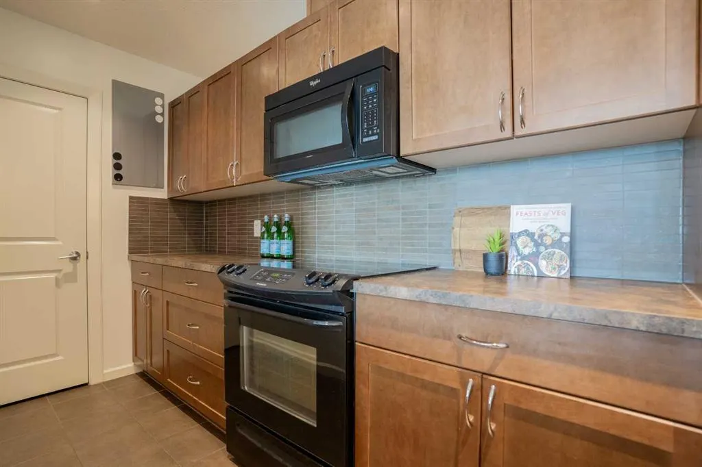 211 13 Avenue SE, #1408