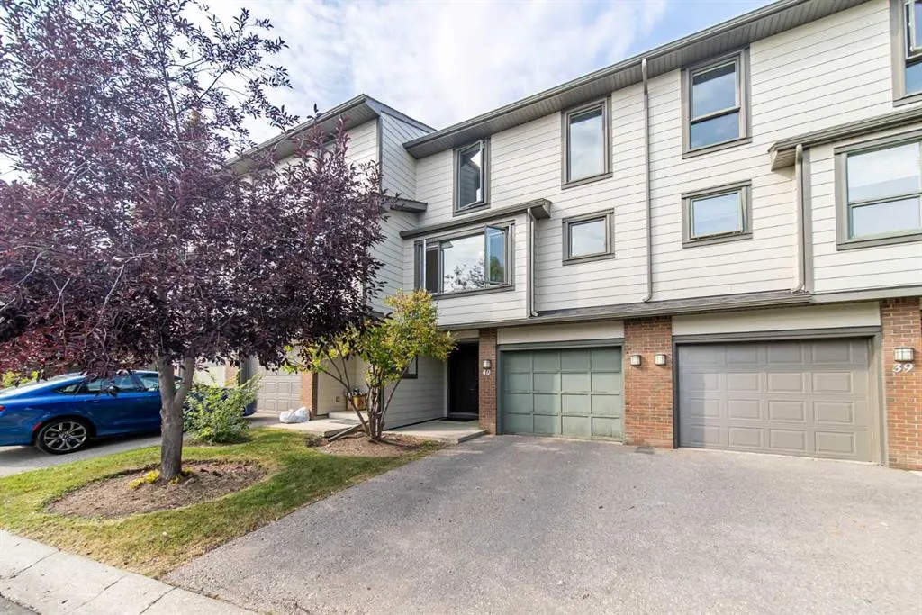 185 Woodridge Drive SW, #40