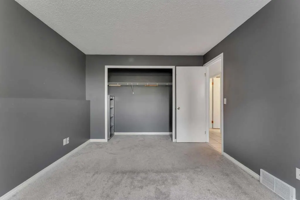 3314 Centre Street NE, #2