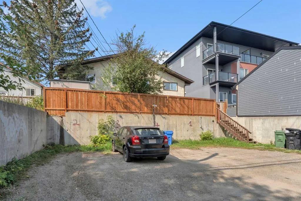 3314 Centre Street NE, #2
