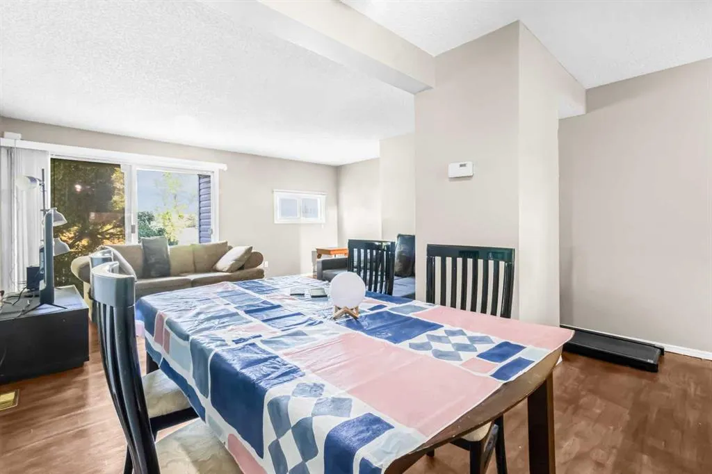 131 Templehill Drive NE, #1