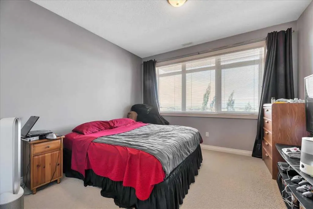 108 Rockyledge View NW, #8