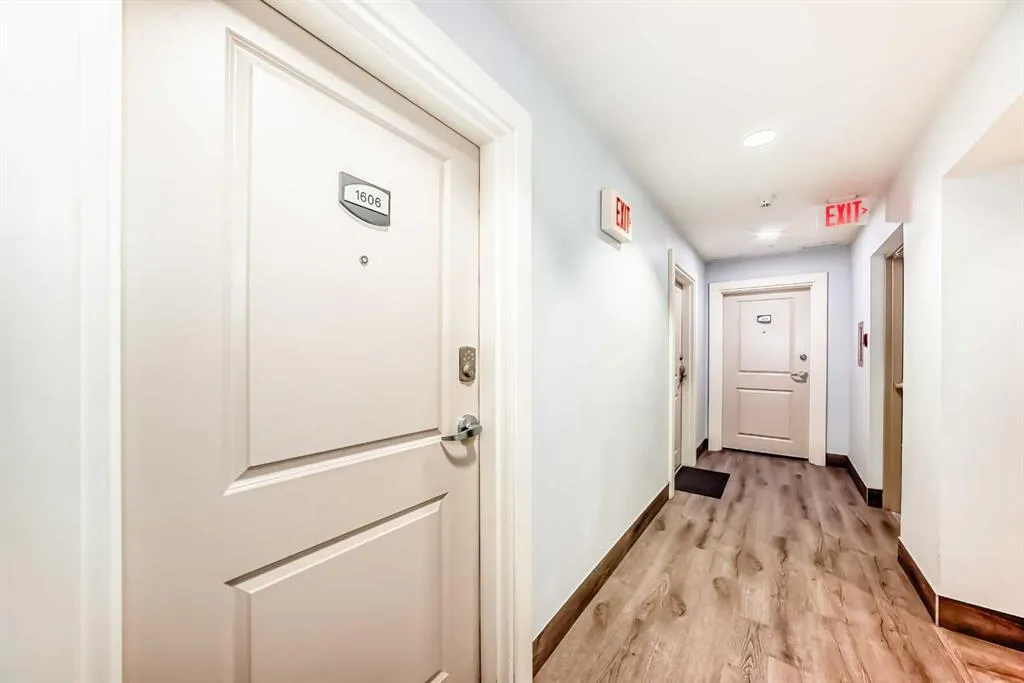 55 Spruce Place SW, #1606
