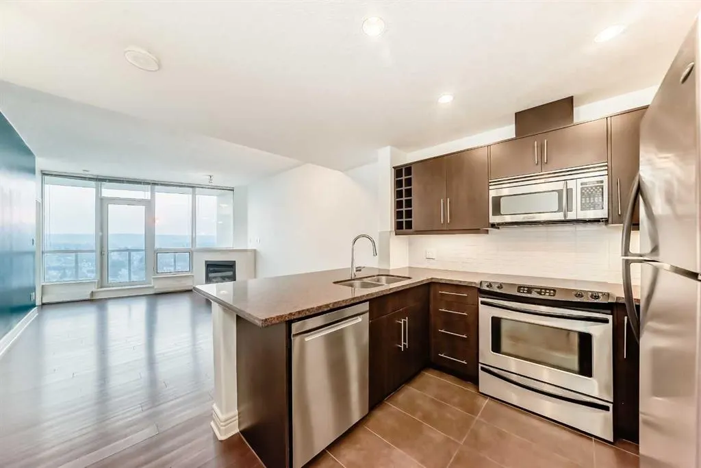 55 Spruce Place SW, #1606