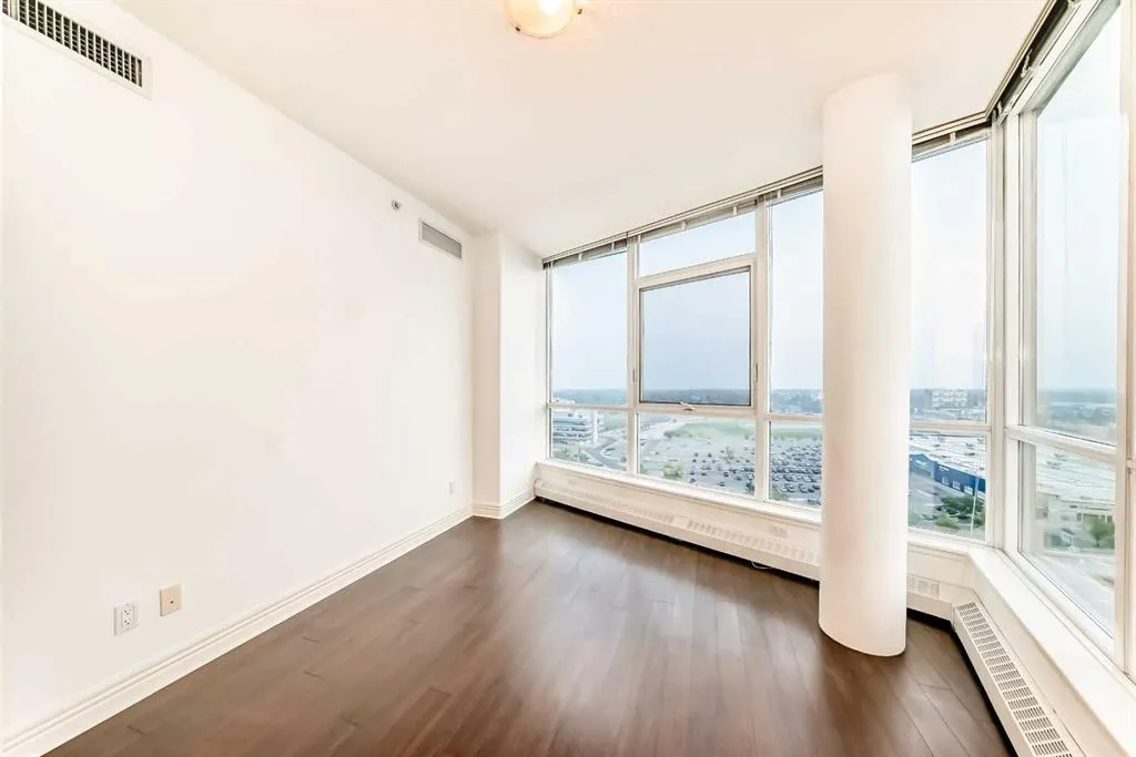 55 Spruce Place SW, #1606