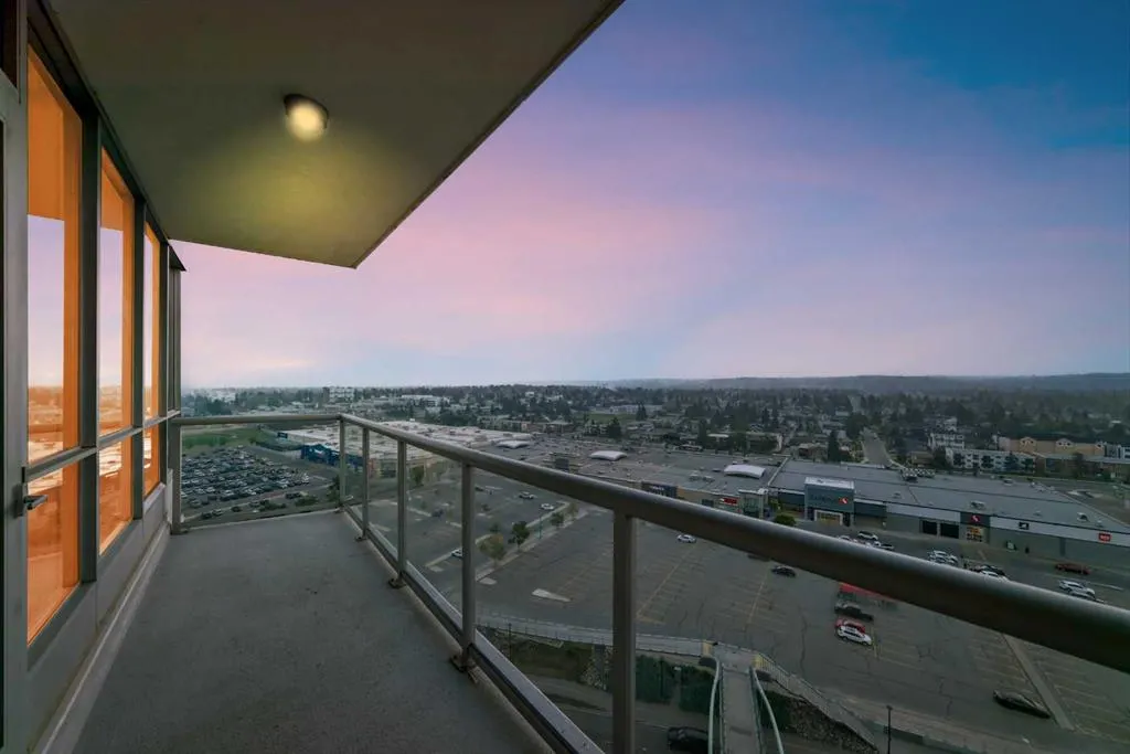 55 Spruce Place SW, #1606