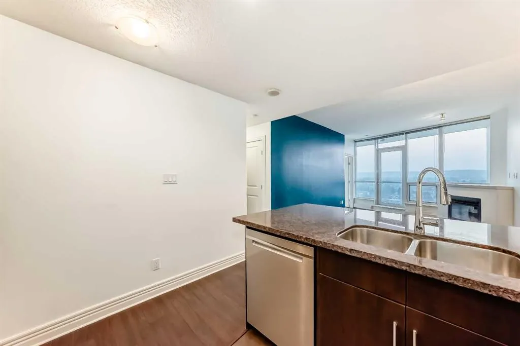 55 Spruce Place SW, #1606
