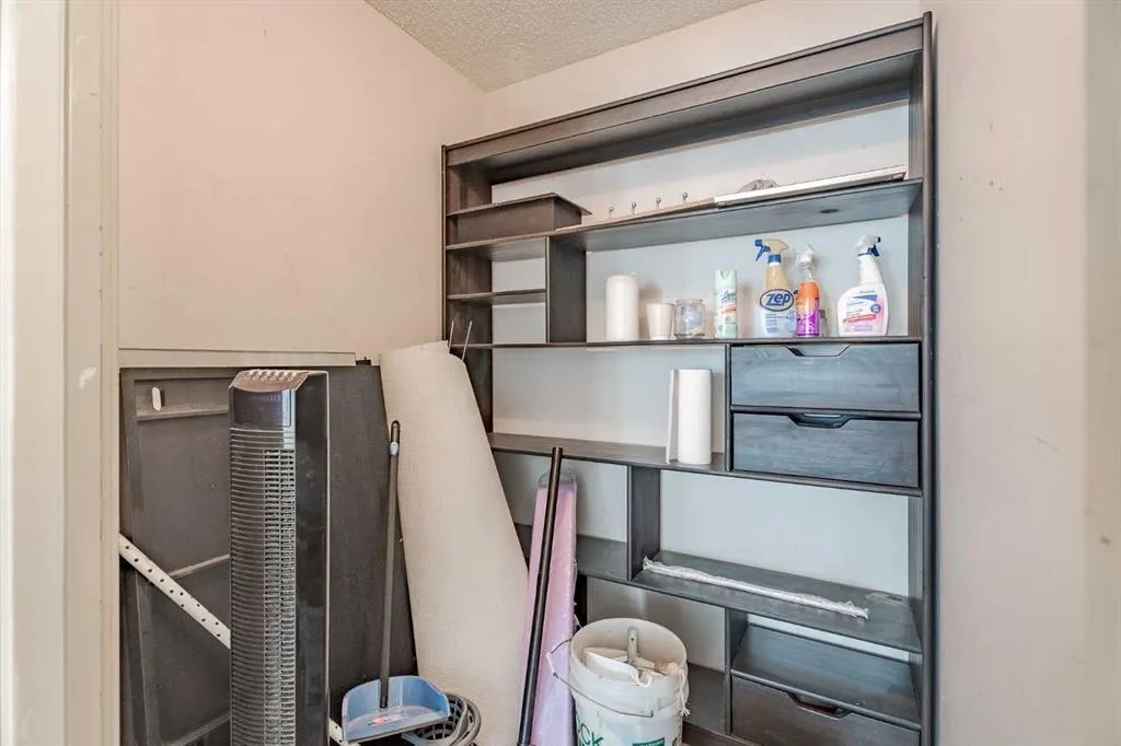 310 8 Street SW, #180