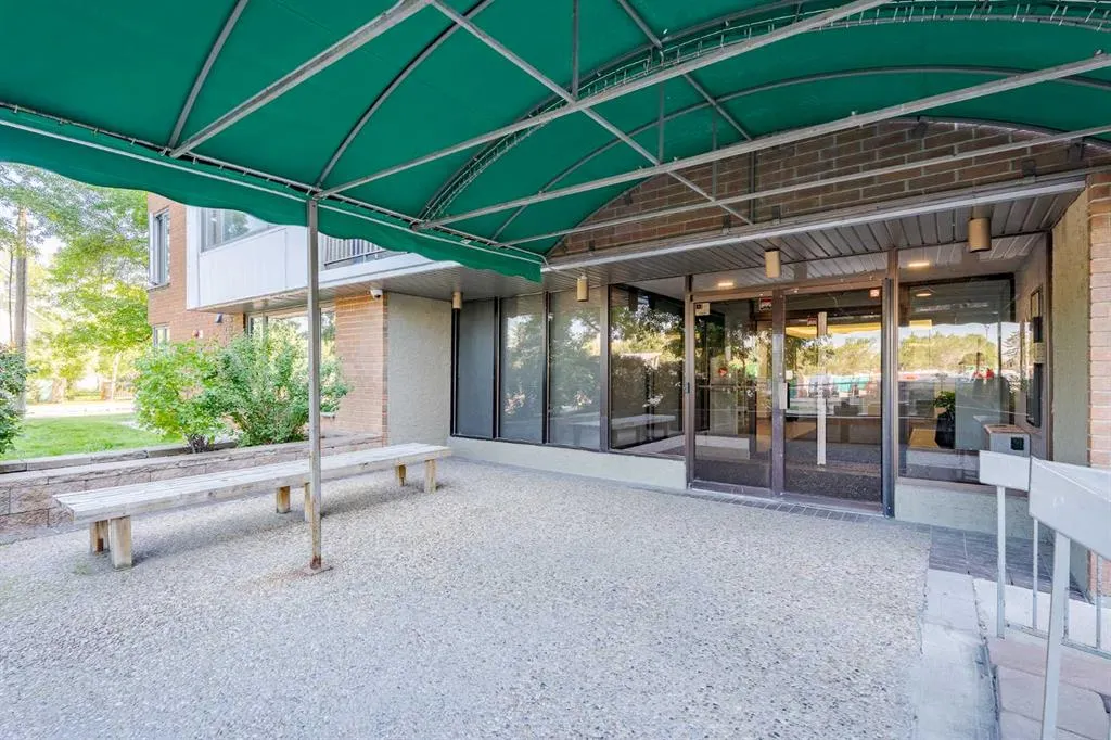 310 8 Street SW, #180