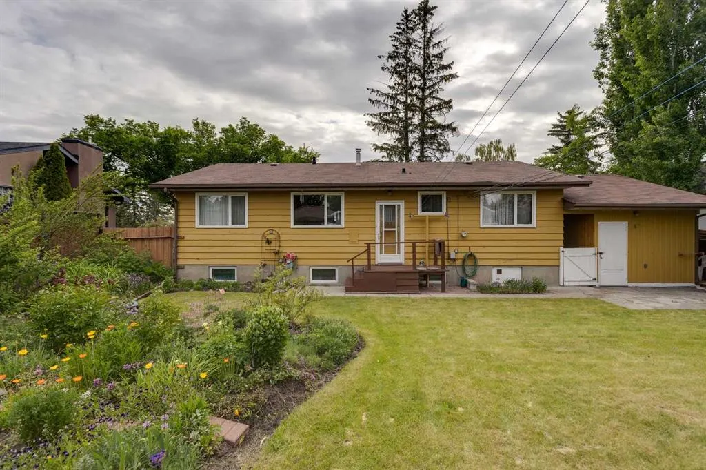 21 Wildwood Drive SW