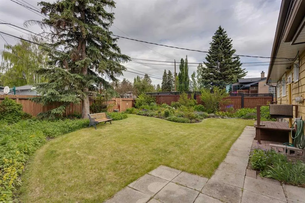 21 Wildwood Drive SW